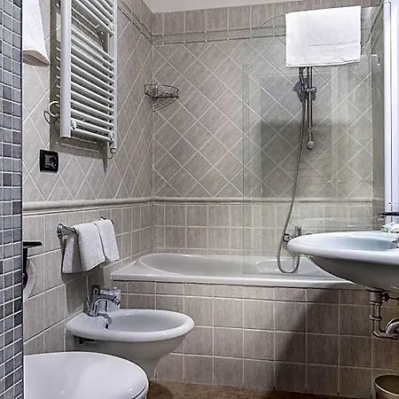 Hotel Varese Rzym